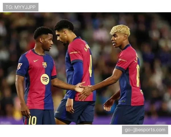 特写：时隔412天，安苏·法蒂在布莱顿租借期满后首次为巴萨登场